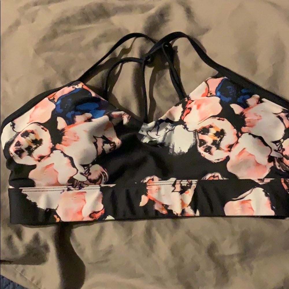 Cute floral Lorna Jane bra